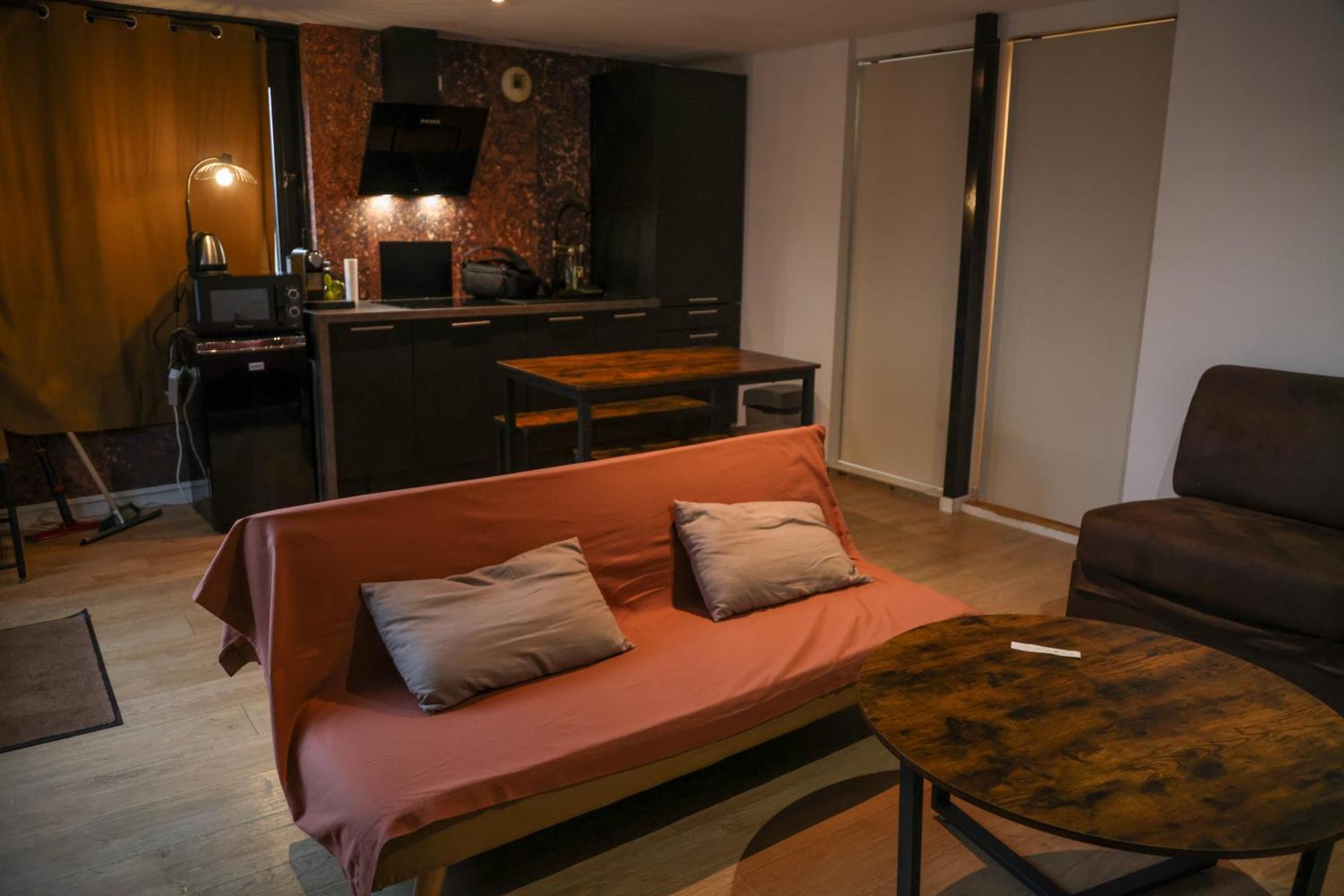 Appartement Avec Une Chambre Montlhéry Exterior foto